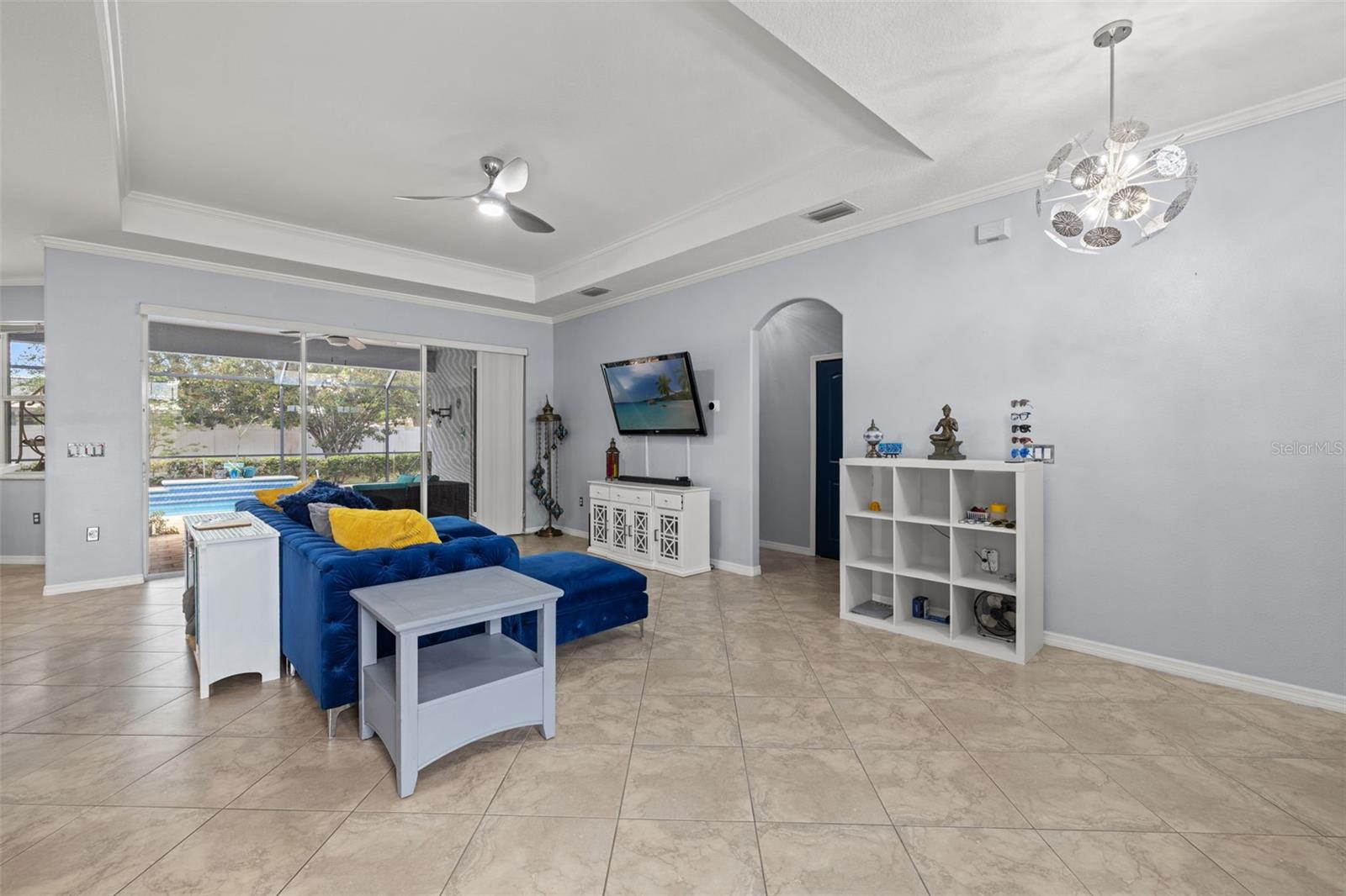 SPRING HILL - Residential