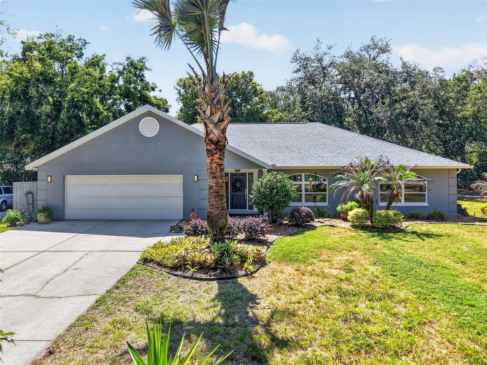 LAKE JOANNA ESTATES - Residential