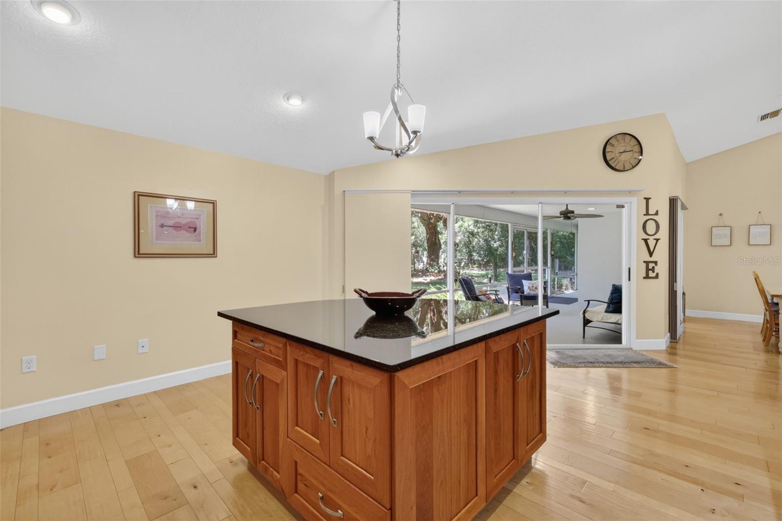 LAKE JOANNA ESTATES - Residential