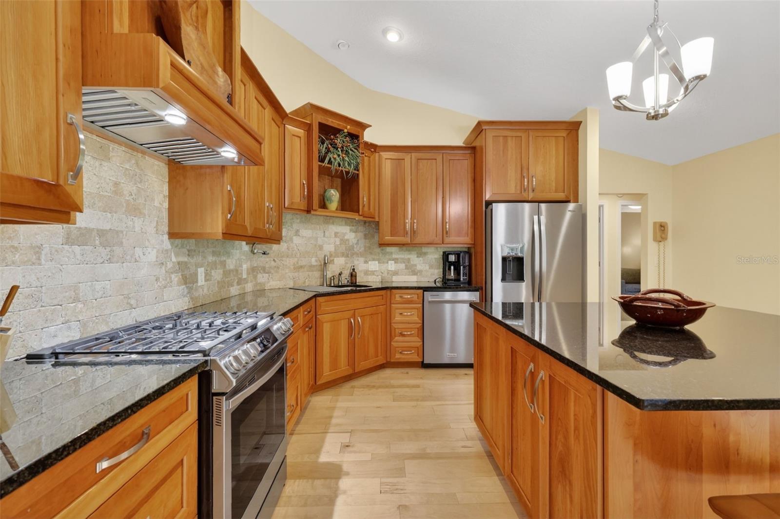 LAKE JOANNA ESTATES - Residential