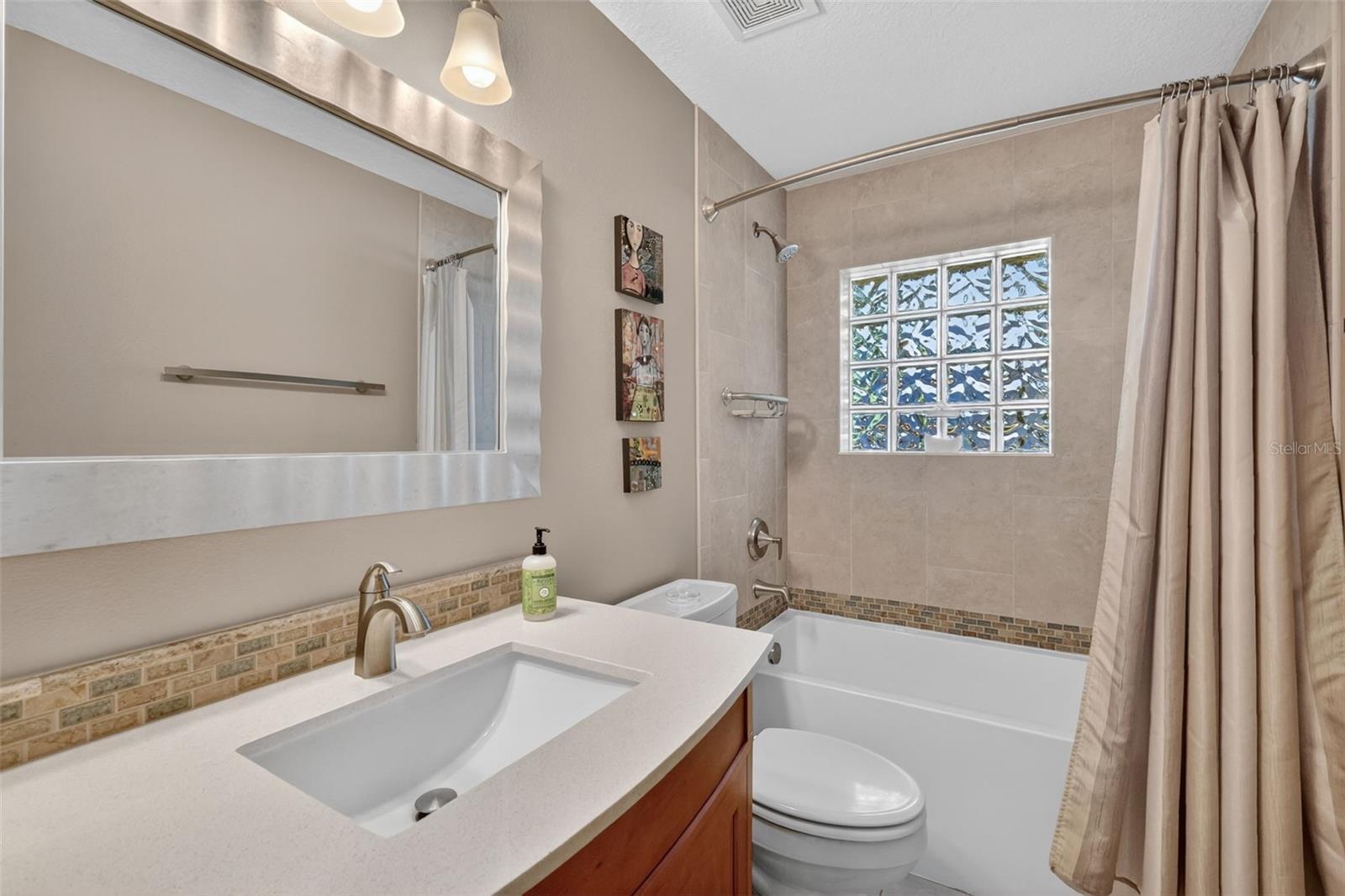 LAKE JOANNA ESTATES - Residential