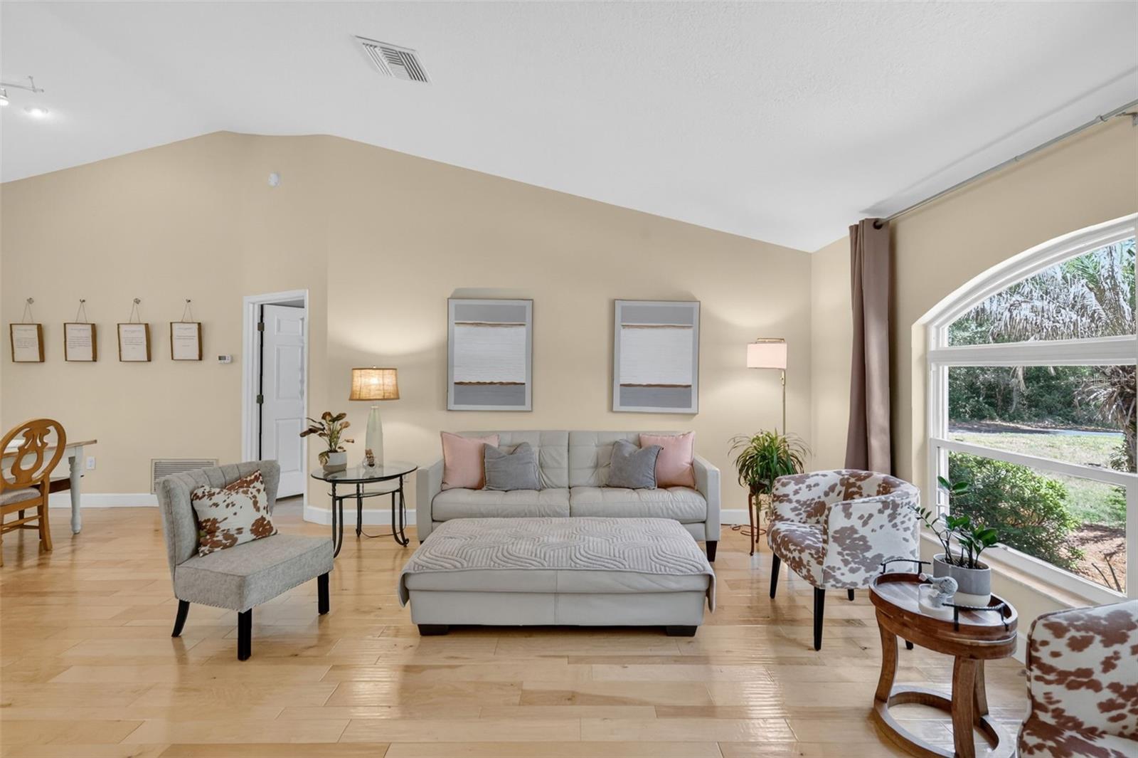 LAKE JOANNA ESTATES - Residential