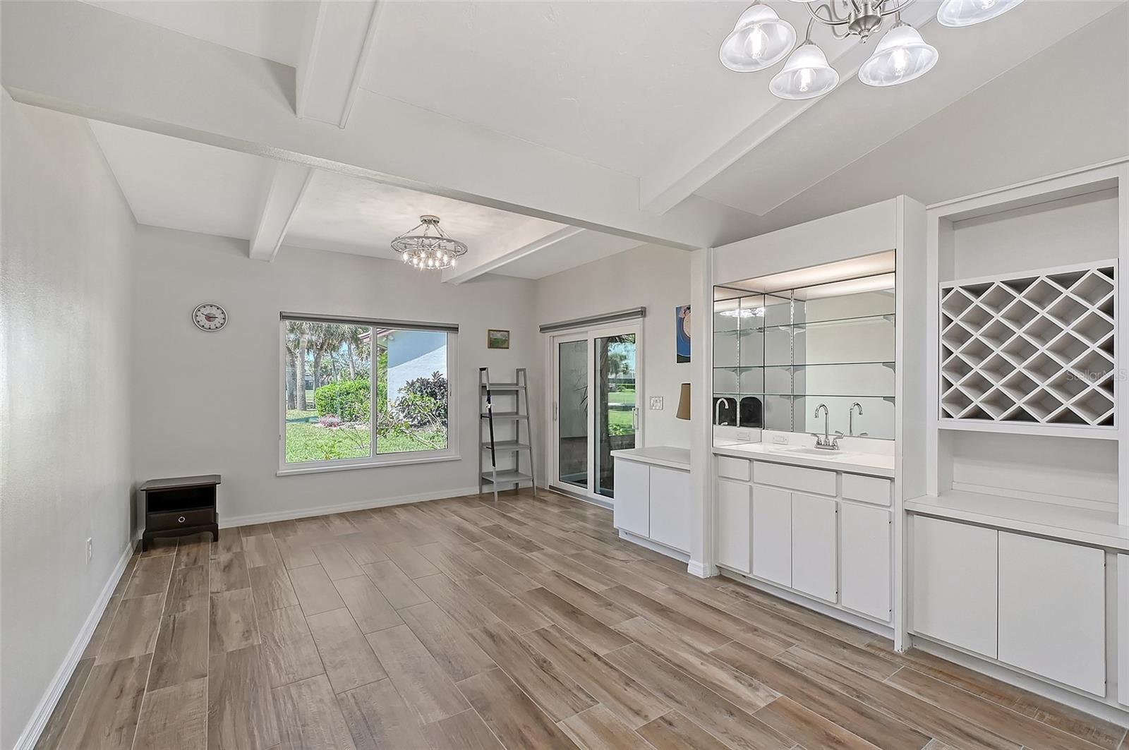 COUNTRY CLUB OF SARASOTA THE - Residential