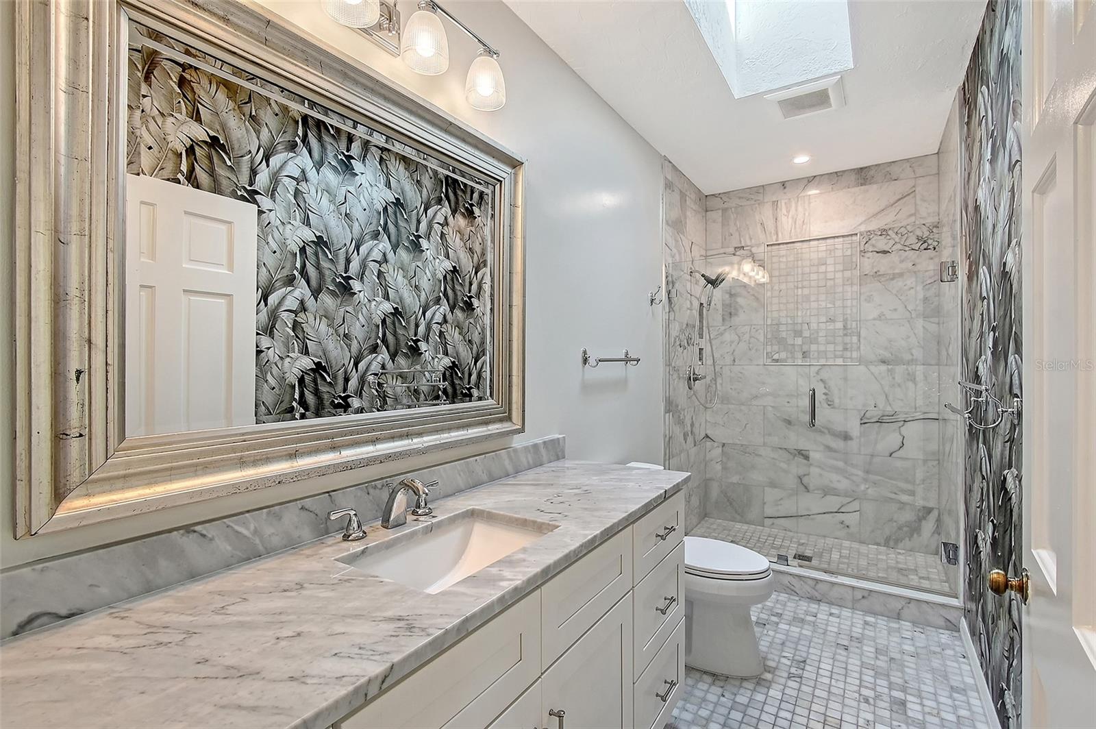 COUNTRY CLUB OF SARASOTA THE - Residential