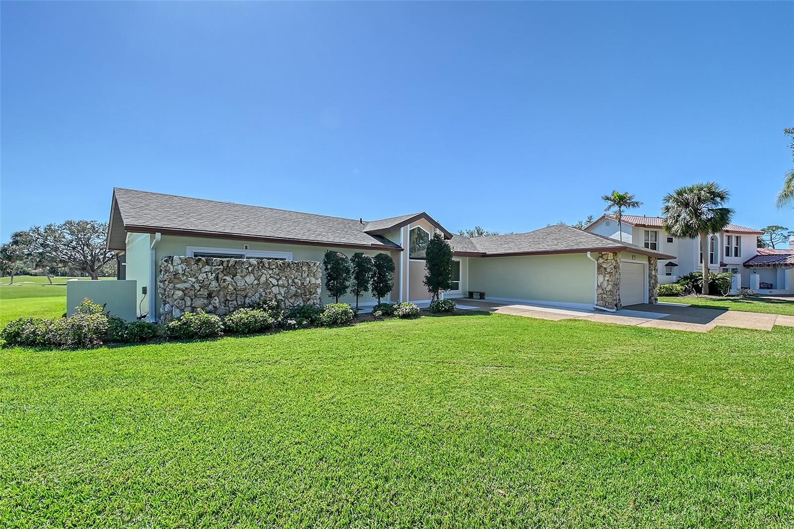 3704 PRAIRIE DUNES DRIVE