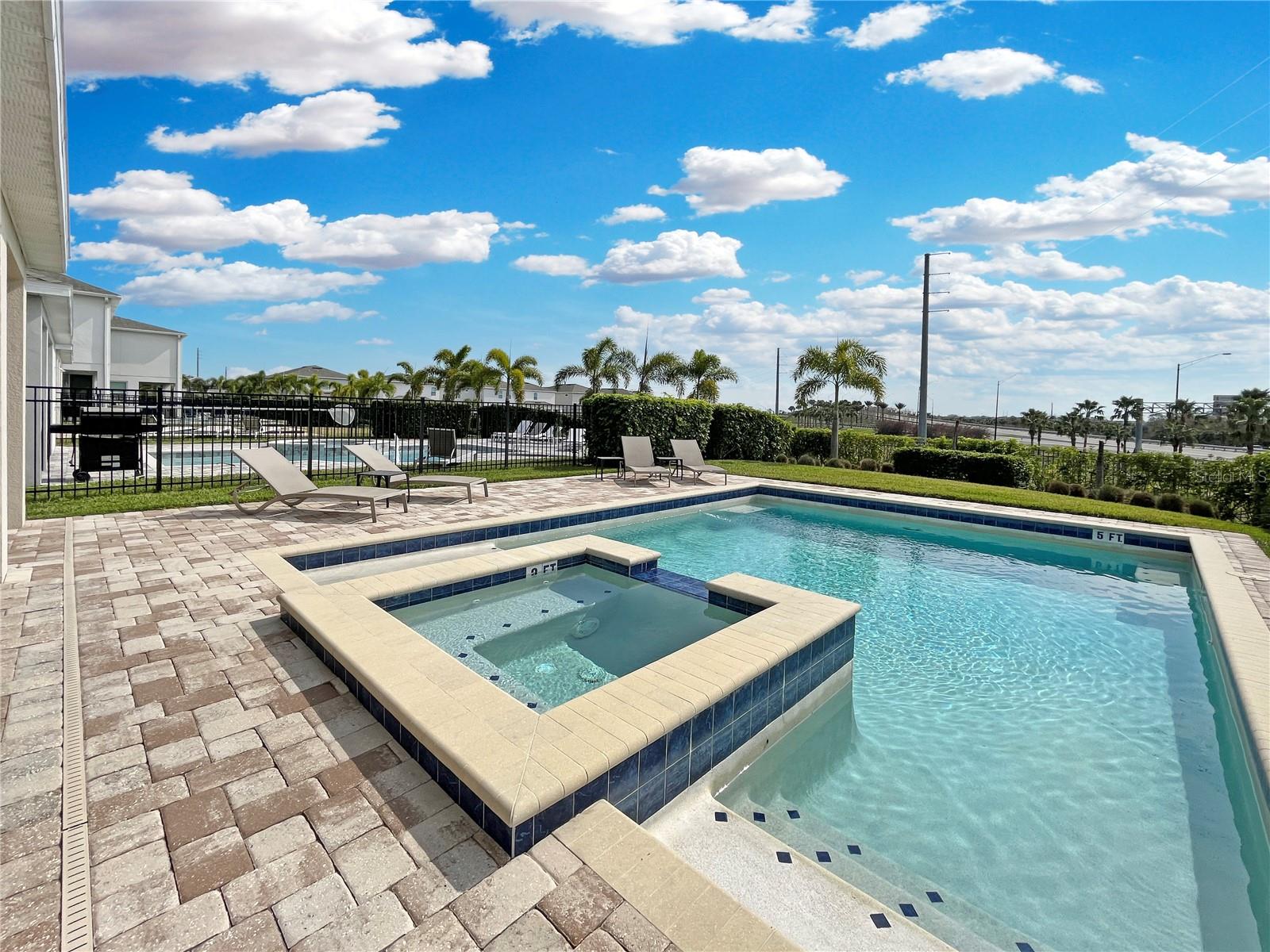 REUNION WEST PH 4 - Residential