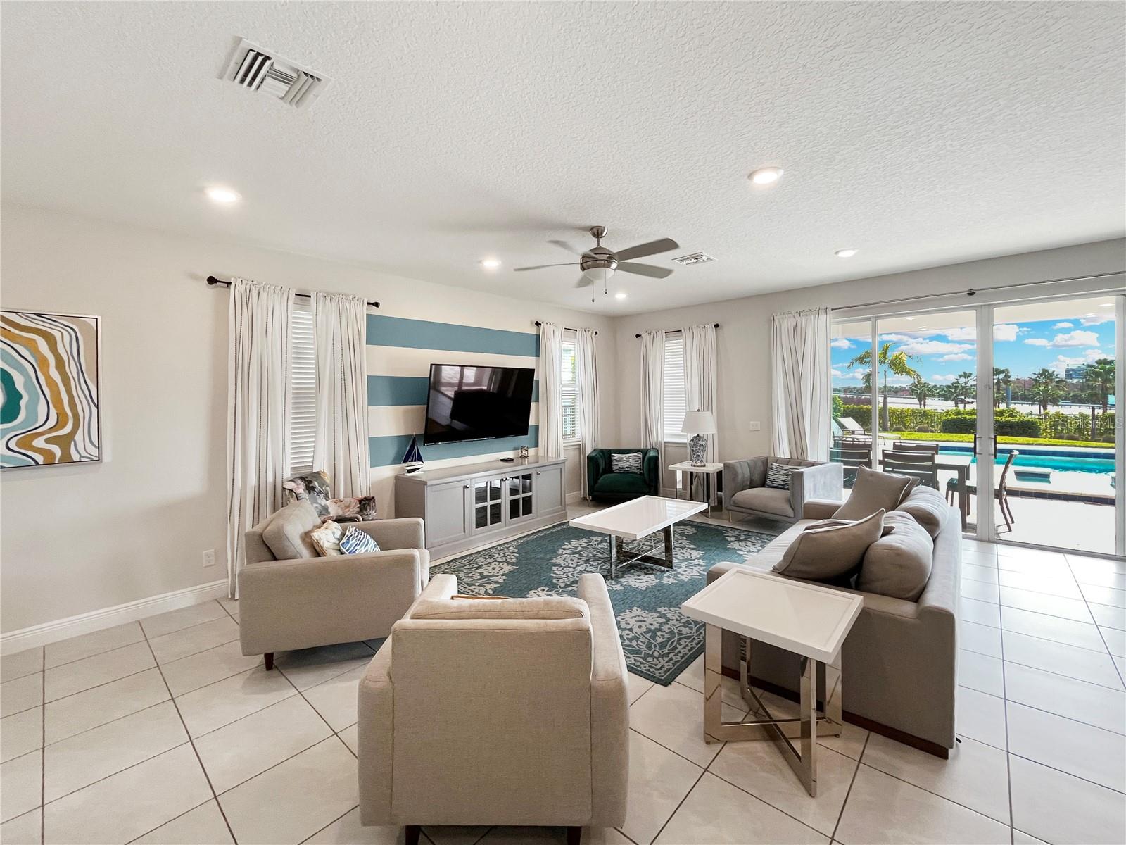 REUNION WEST PH 4 - Residential