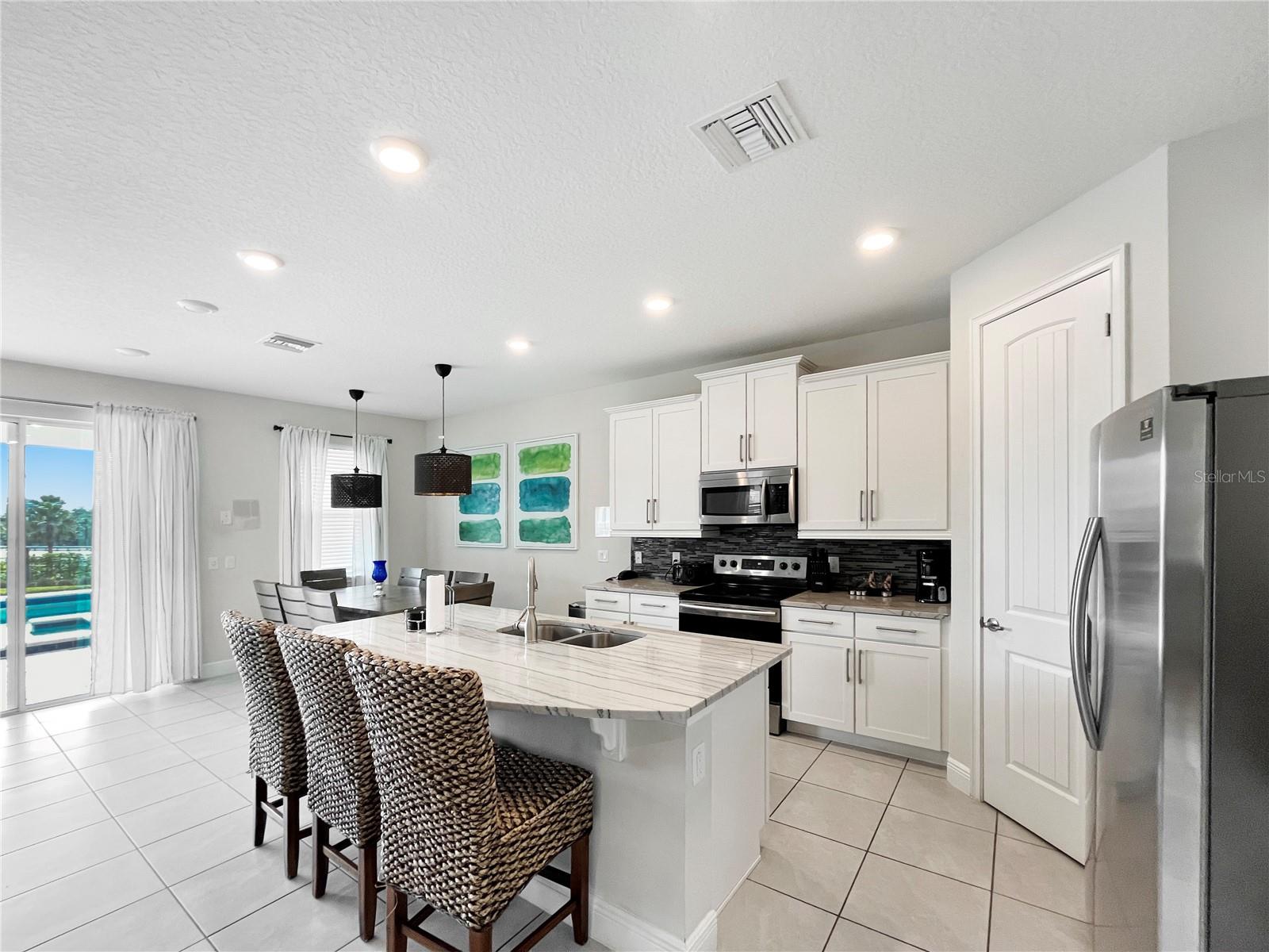 REUNION WEST PH 4 - Residential