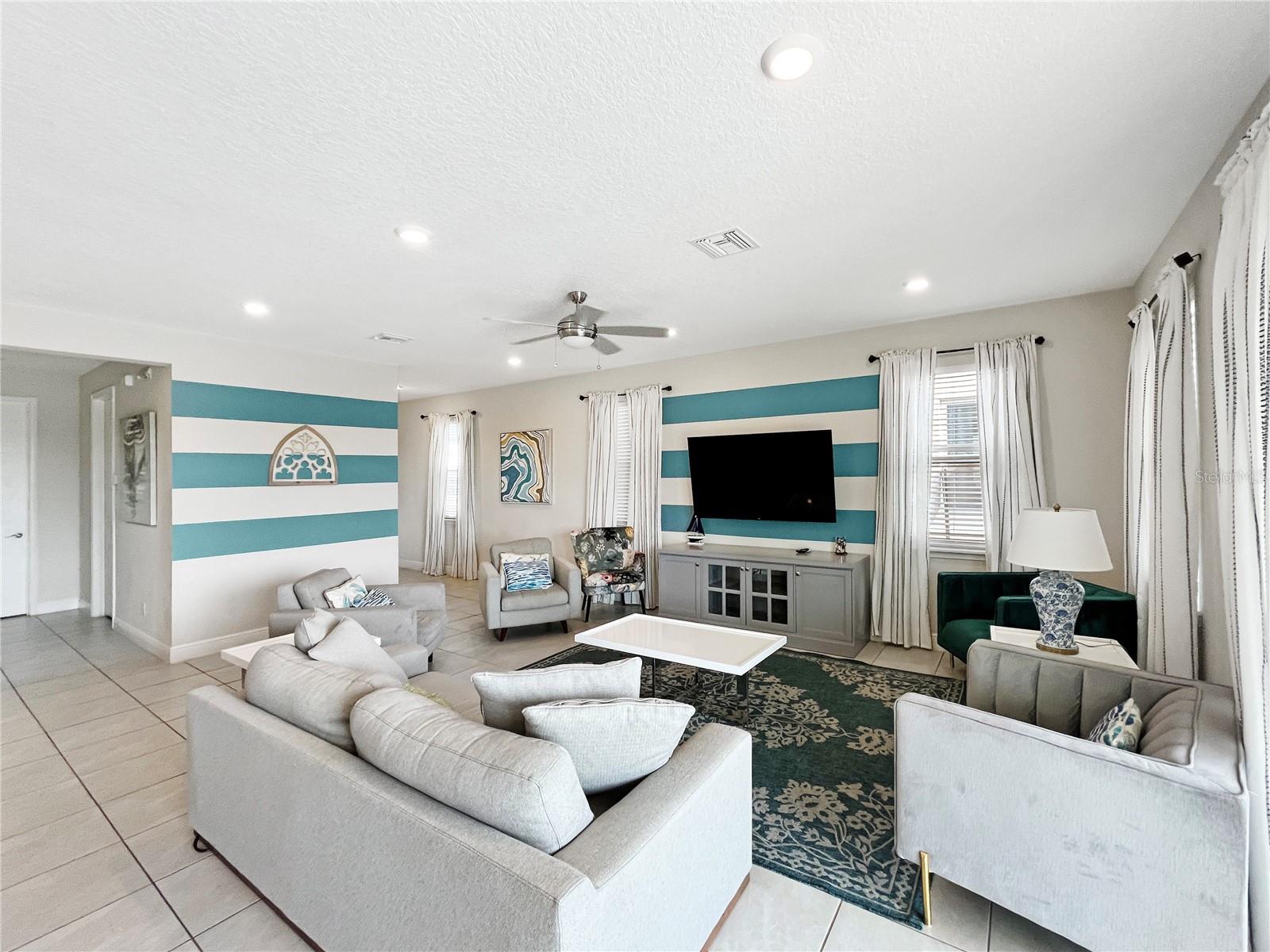 REUNION WEST PH 4 - Residential