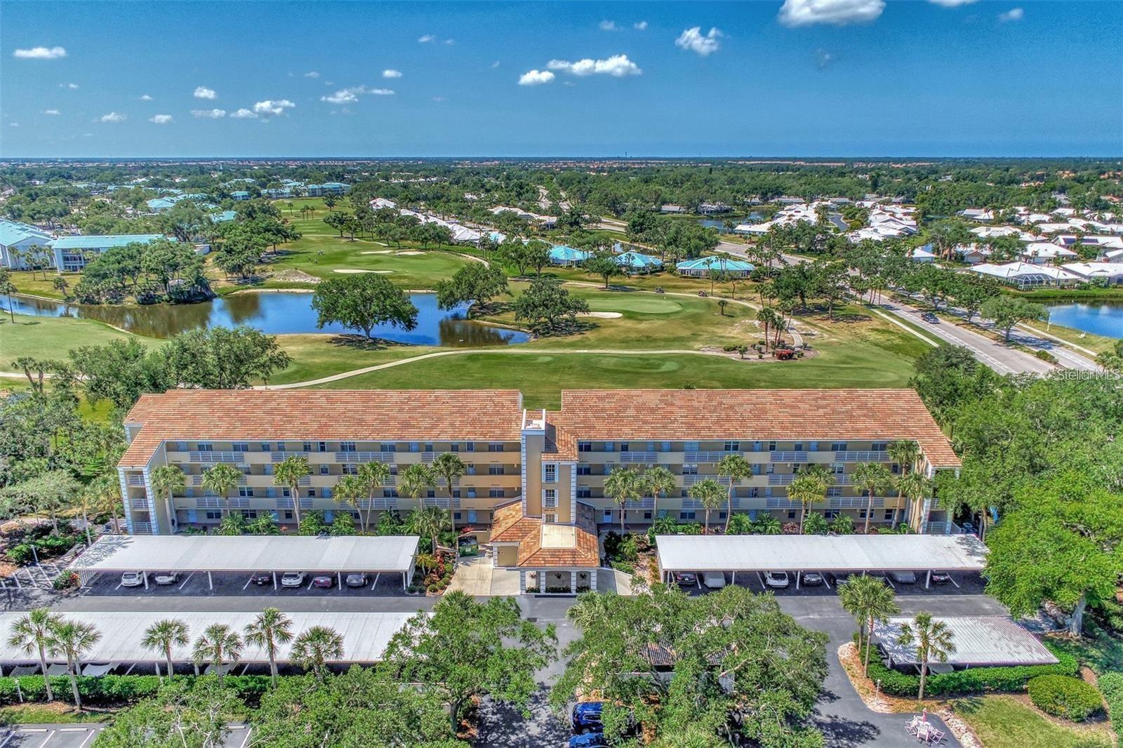 ANNUAL RENTAL - Beautiful 2 bedroom 2 bathroom penthouse condo with expansive golf course view, fully furnished and ready to move into. This unit also features a spacious floor plan with cathedral ceilings with access to a community pool.
