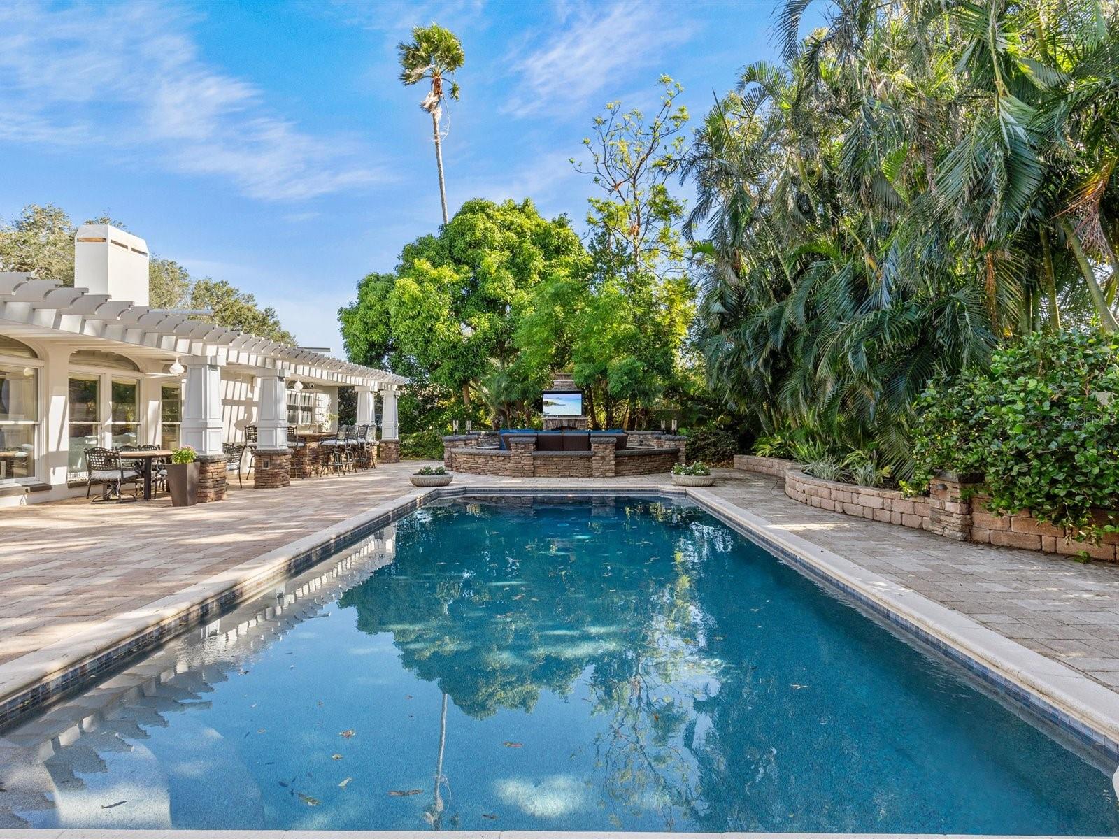 BELLEAIR ESTATES - Residential