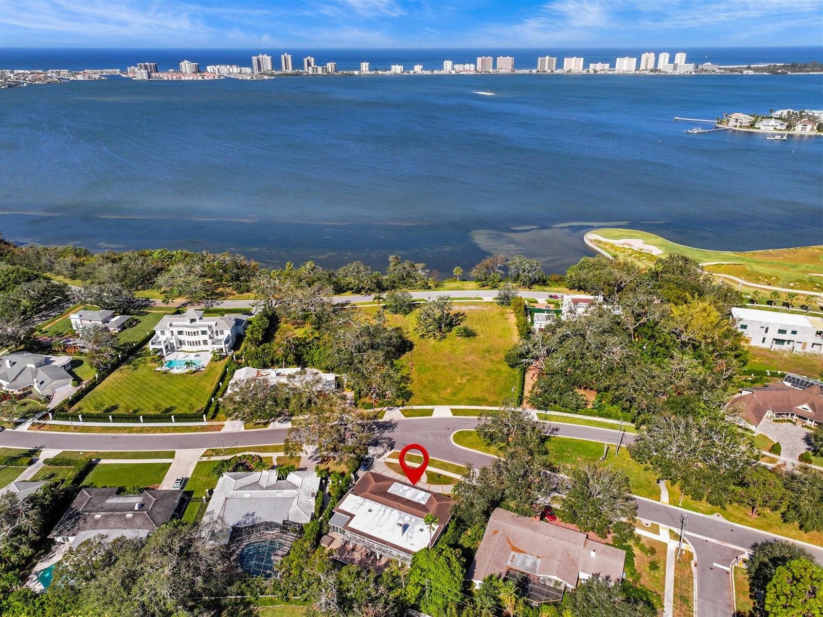 BELLEAIR ESTATES - Residential