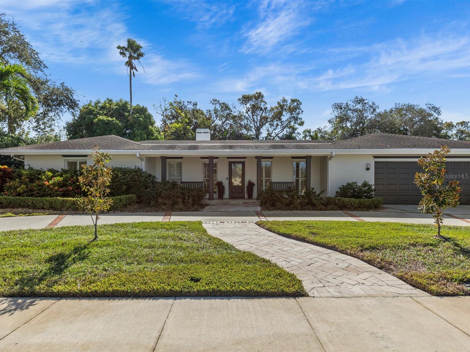 BELLEAIR ESTATES - Residential