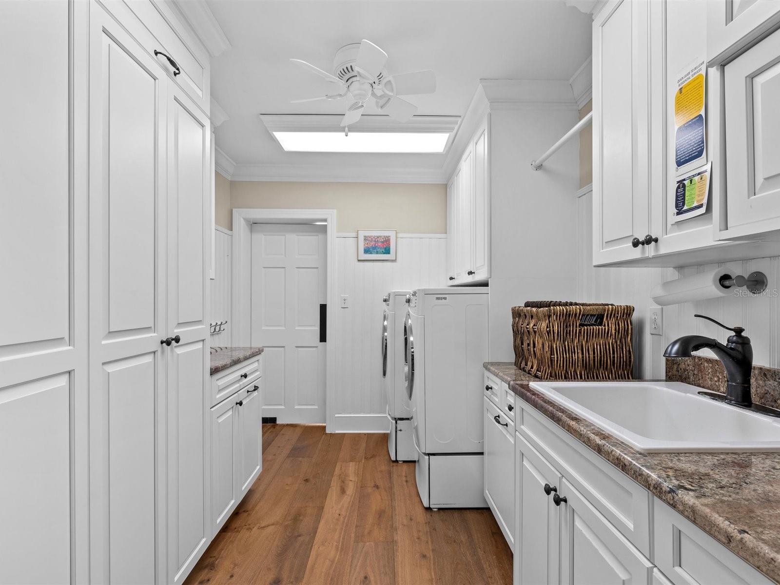 BELLEAIR ESTATES - Residential