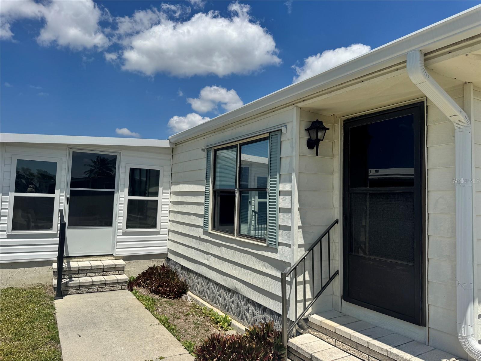 HARBOR ISLES III - Residential