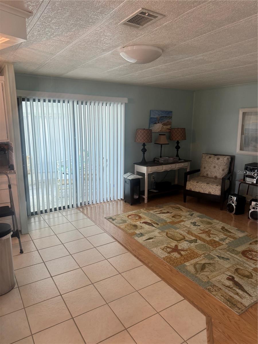 HARBOR ISLES III - Residential