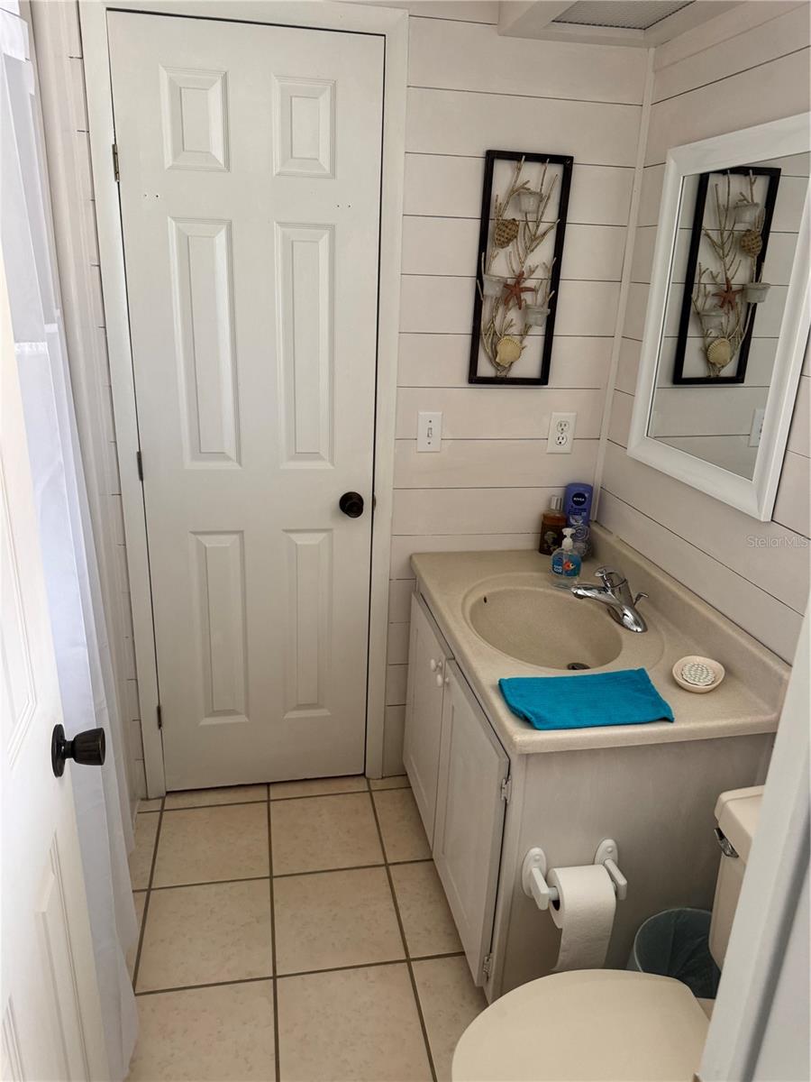 HARBOR ISLES III - Residential