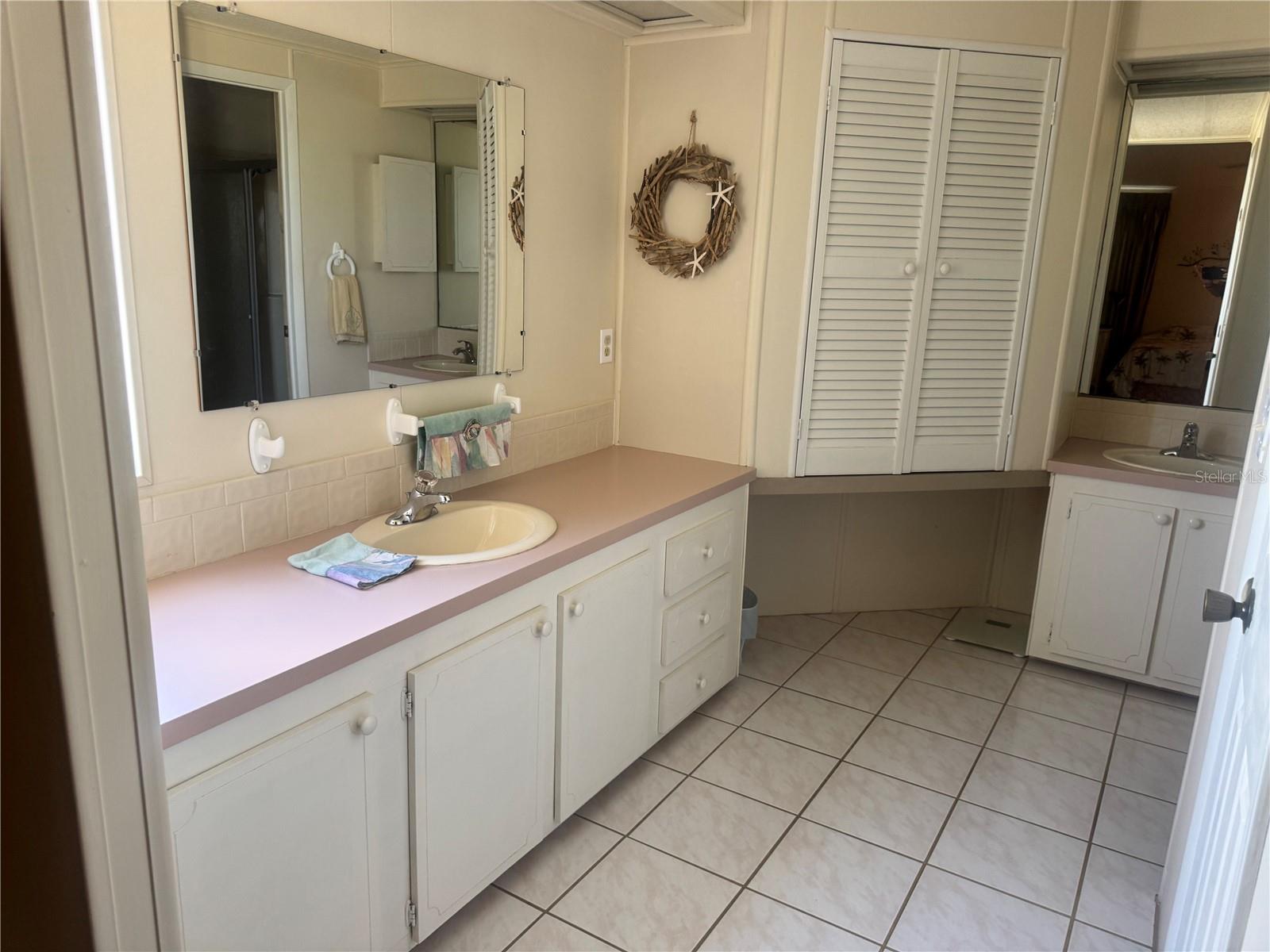 HARBOR ISLES III - Residential
