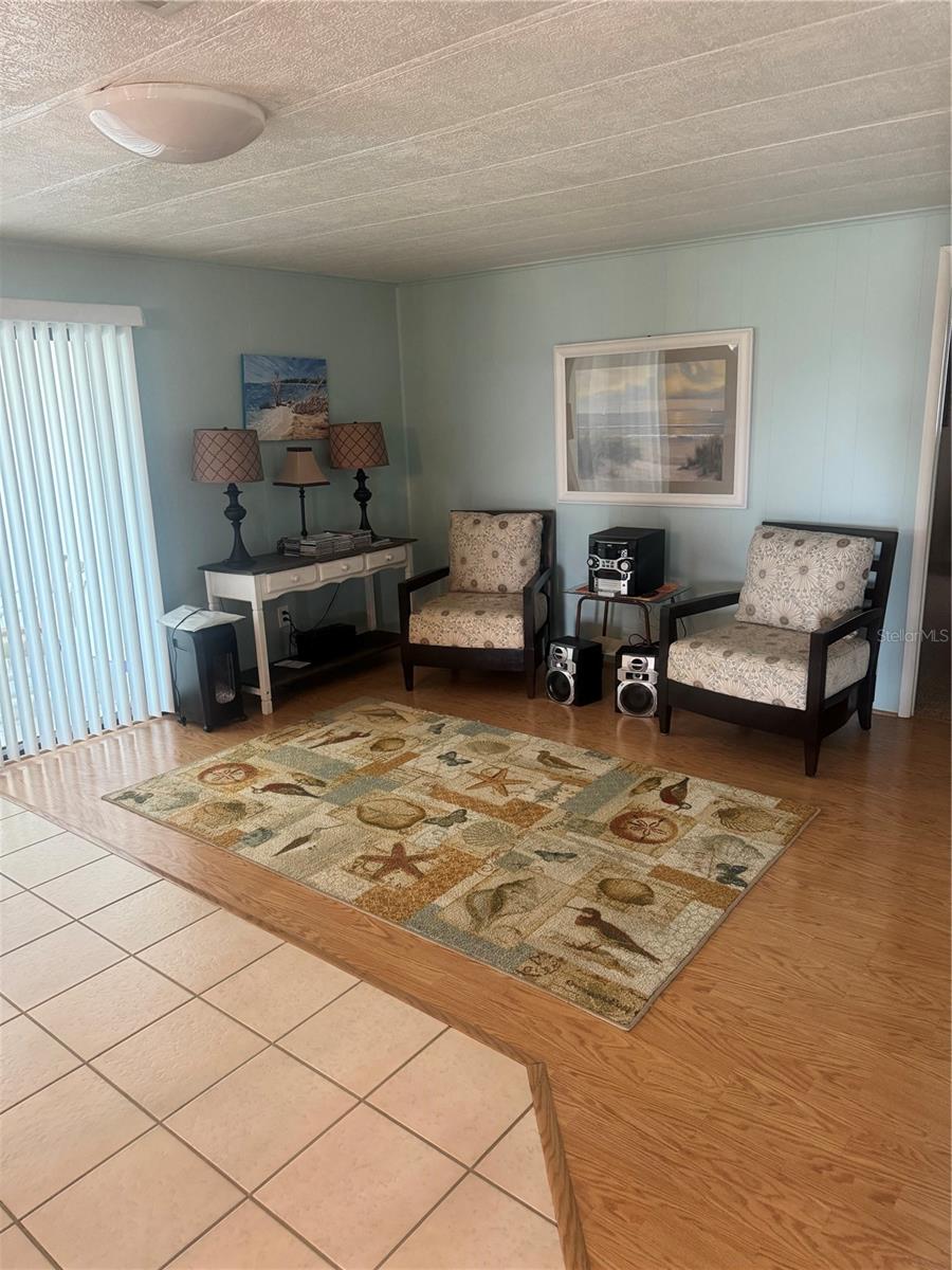 HARBOR ISLES III - Residential