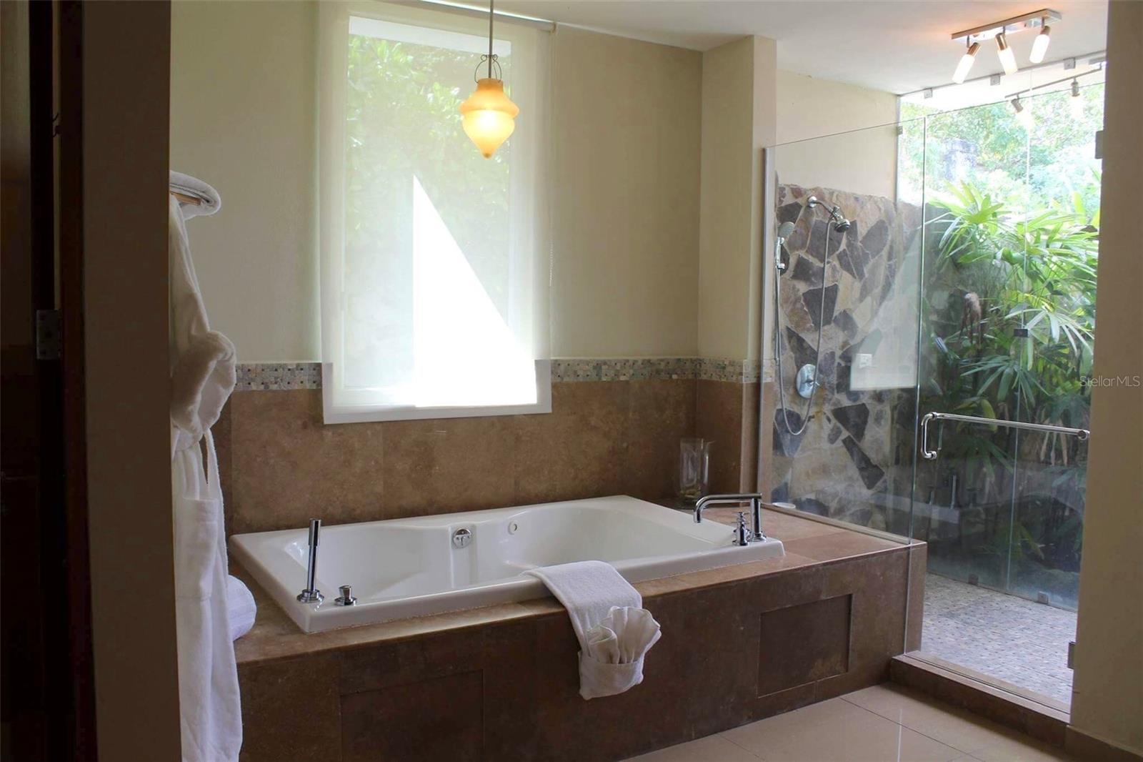 PALMAS DEL MAR - Residential