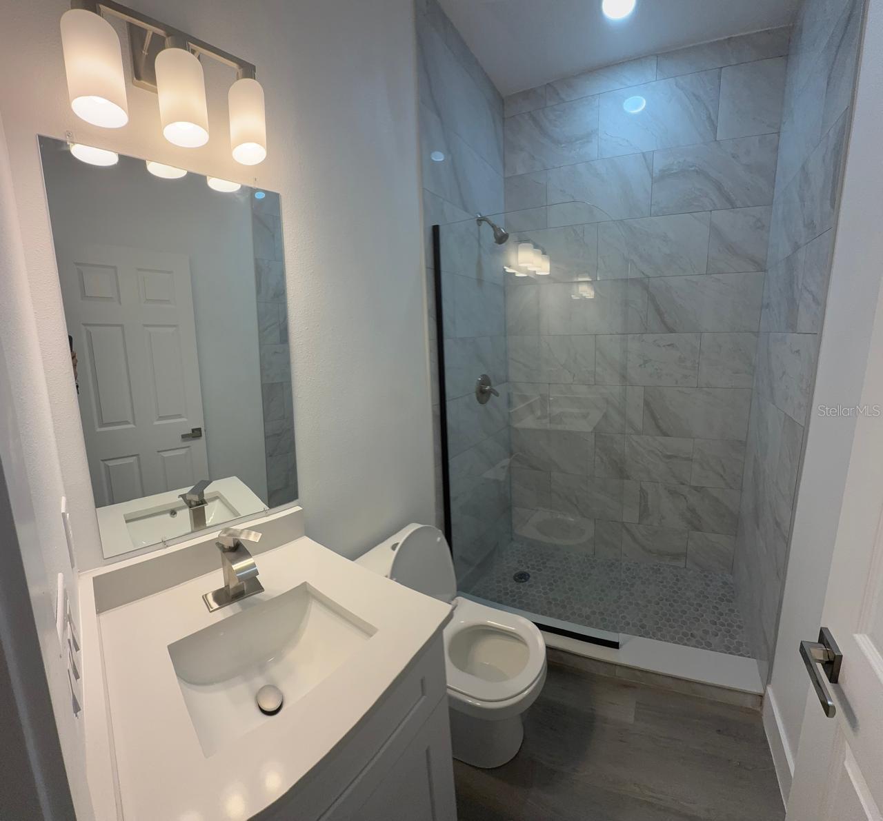 SUN N LAKE - Residential