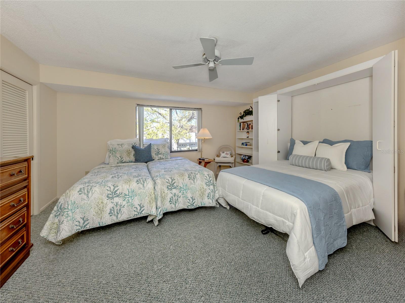 SUMMER GREEN SEC III - Residential