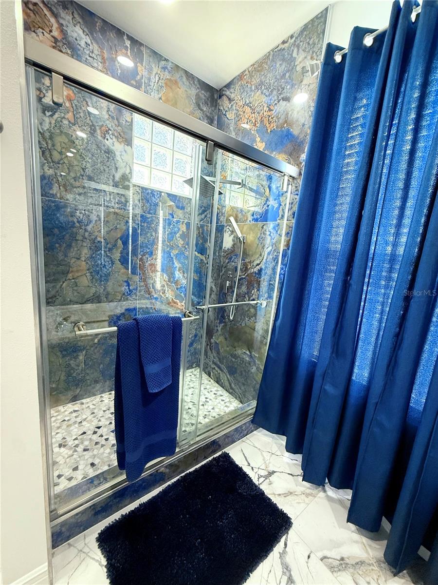 WYNDHAM PALMS PH 01A - Residential