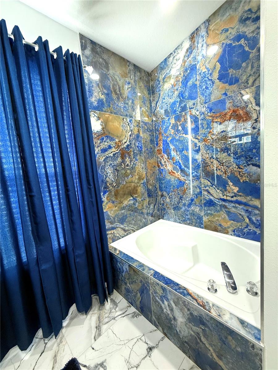 WYNDHAM PALMS PH 01A - Residential