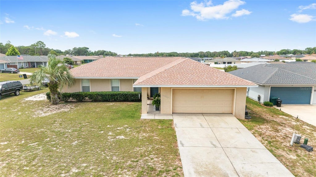 Photo of 10057 SE 125th Street, Belleview, FL 34420 (MLS # G5113849)
