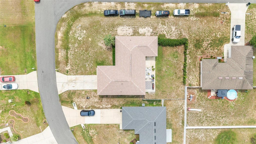 Photo of 10057 SE 125th Street, Belleview, FL 34420 (MLS # G5113849)