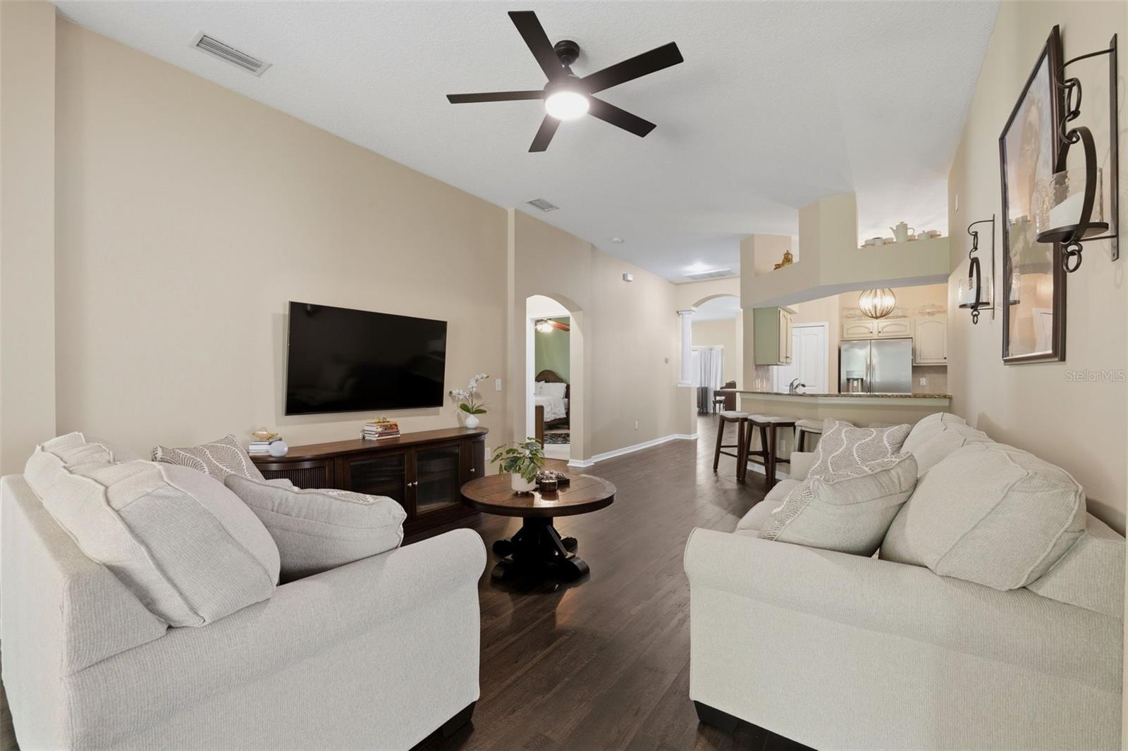 IVY LAKE ESTATES - Residential