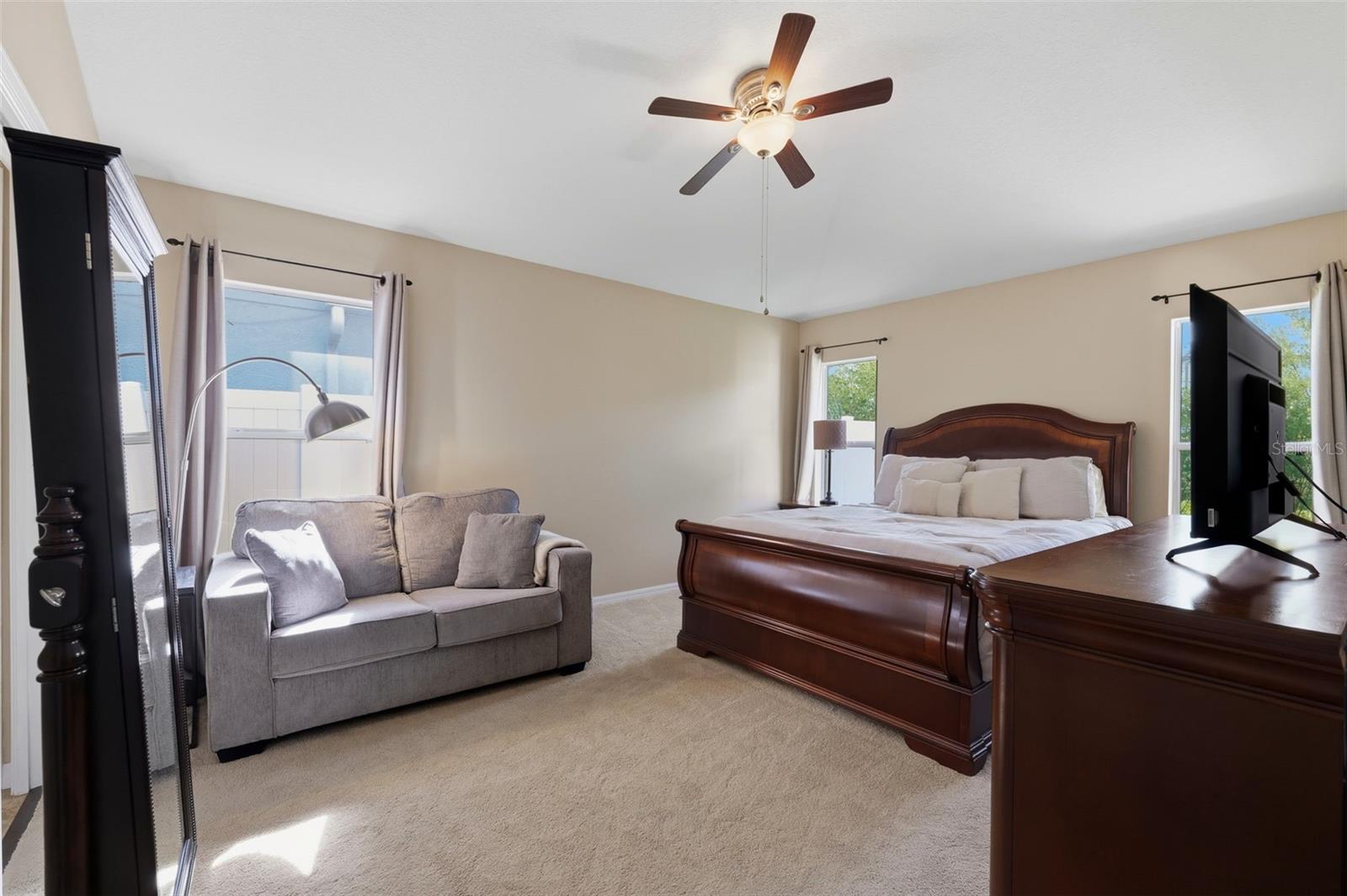 IVY LAKE ESTATES - Residential