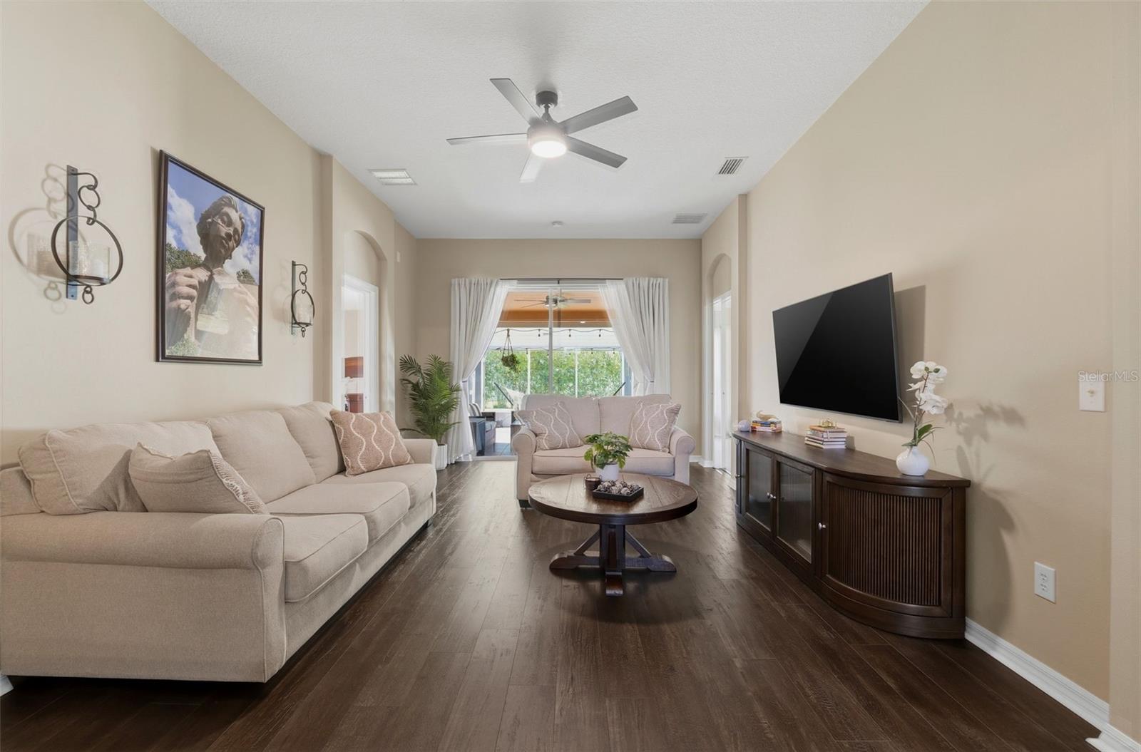 IVY LAKE ESTATES - Residential