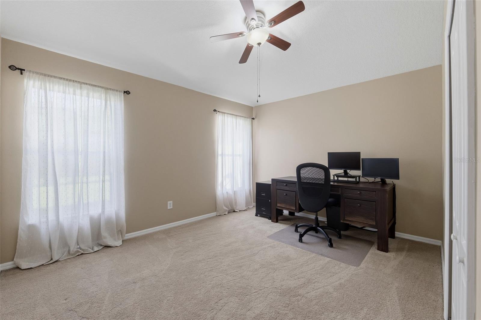 IVY LAKE ESTATES - Residential