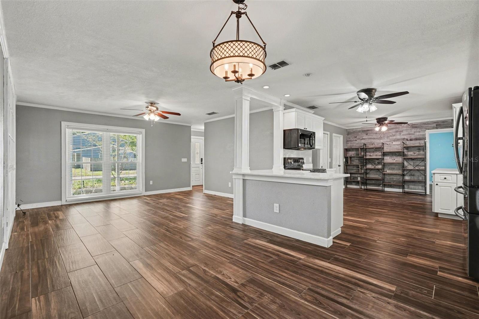 WILLOW POND - Residential