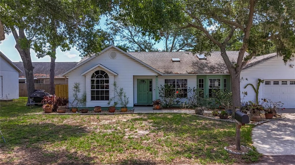 Photo of 5323 73rd Street N, St Petersburg, FL 33709 (MLS # TB8396625)