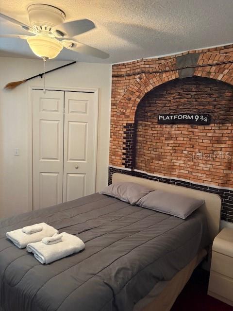 EMERALD ISLAND RESORT PH 1 - Residential Lease