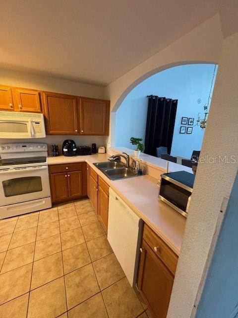 EMERALD ISLAND RESORT PH 1 - Residential Lease