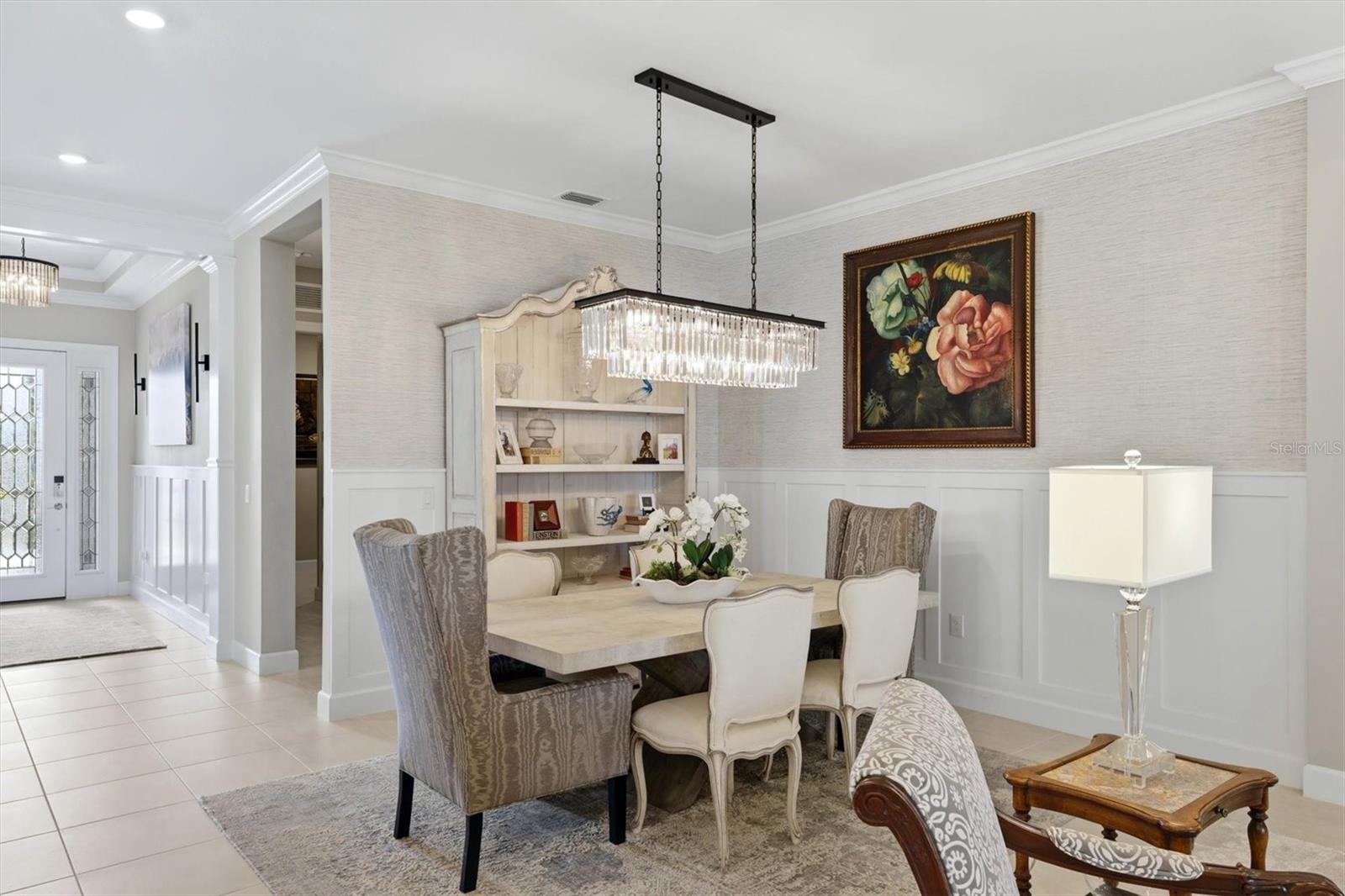 AZARIO ESPLANADE PH V - Residential
