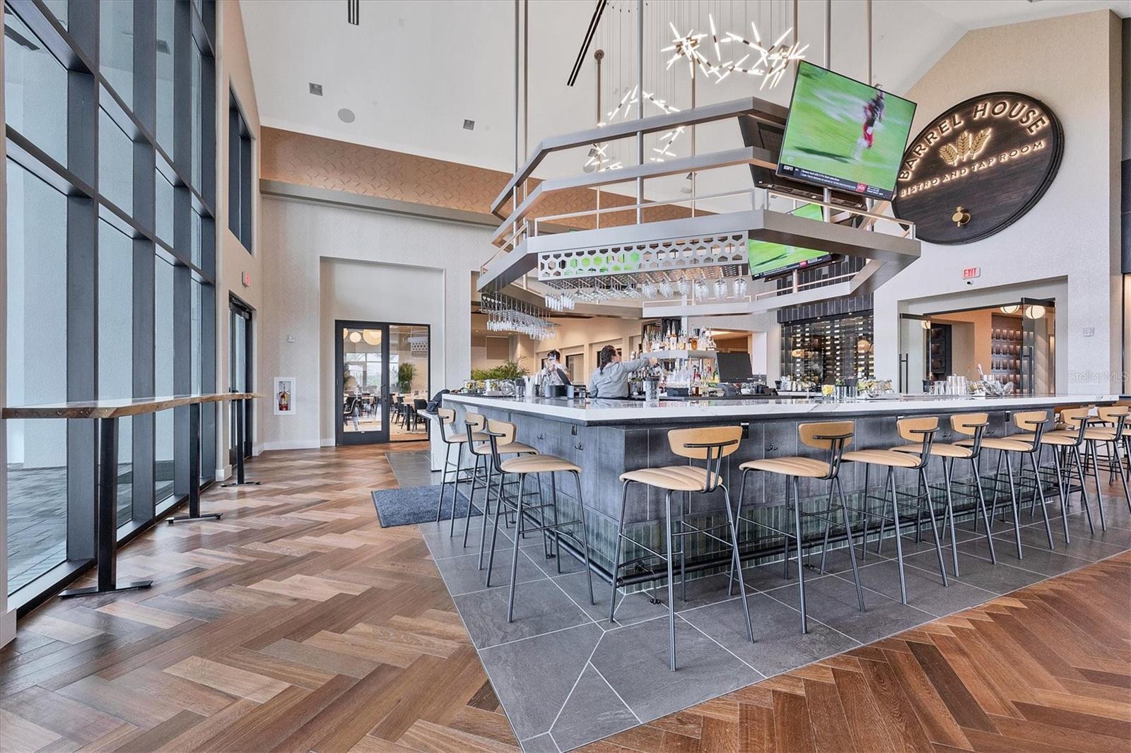 AZARIO ESPLANADE PH V - Residential