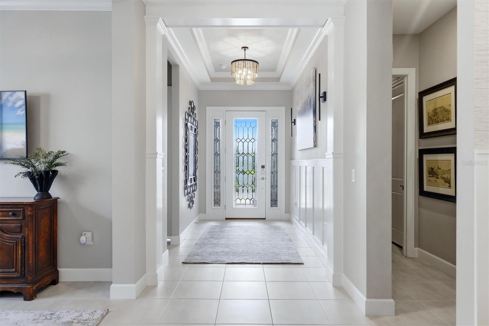 AZARIO ESPLANADE PH V - Residential