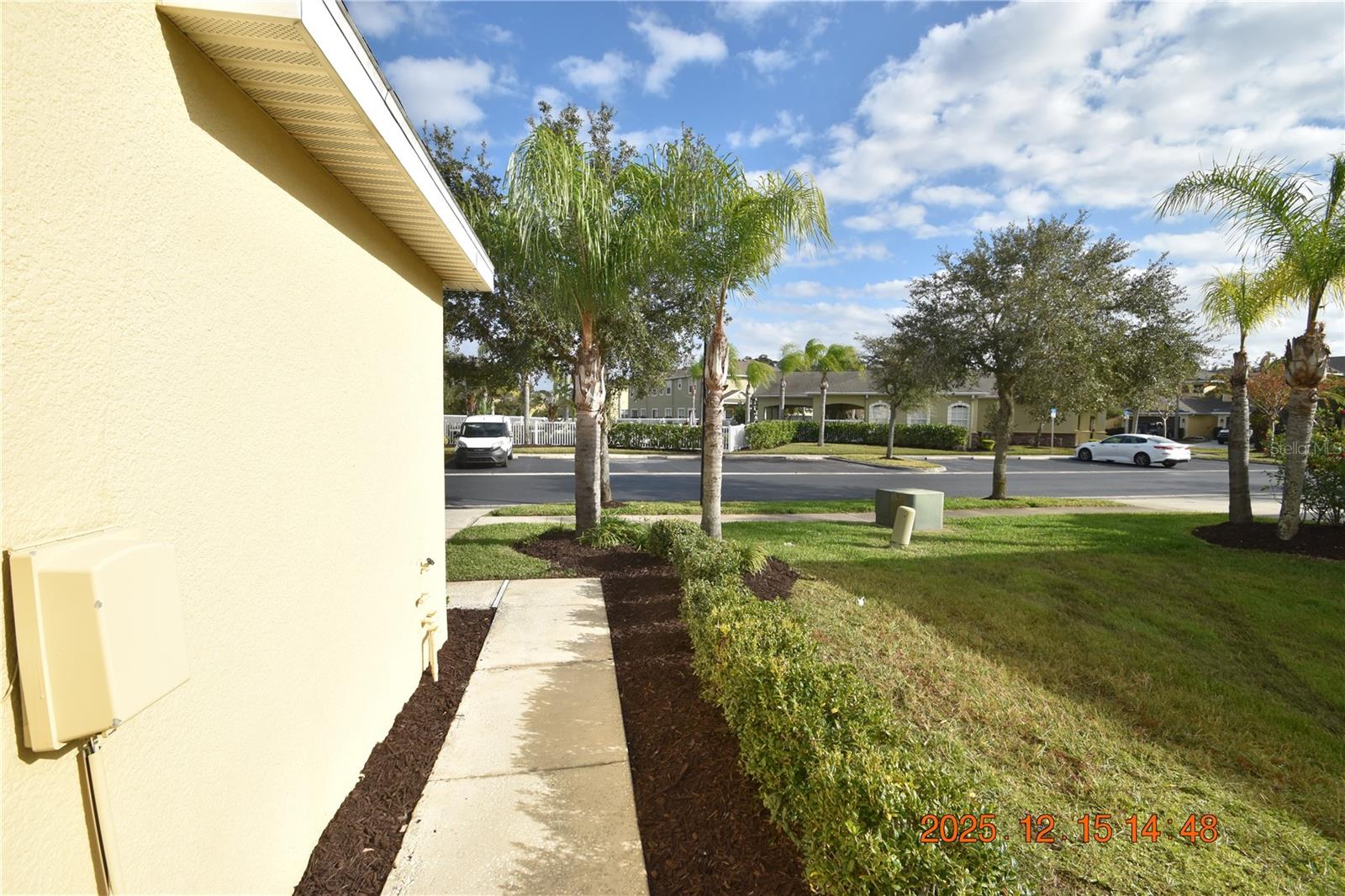 HAMMOCKS - Residential Lease