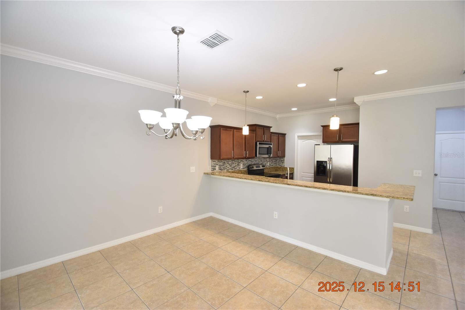 HAMMOCKS - Residential Lease