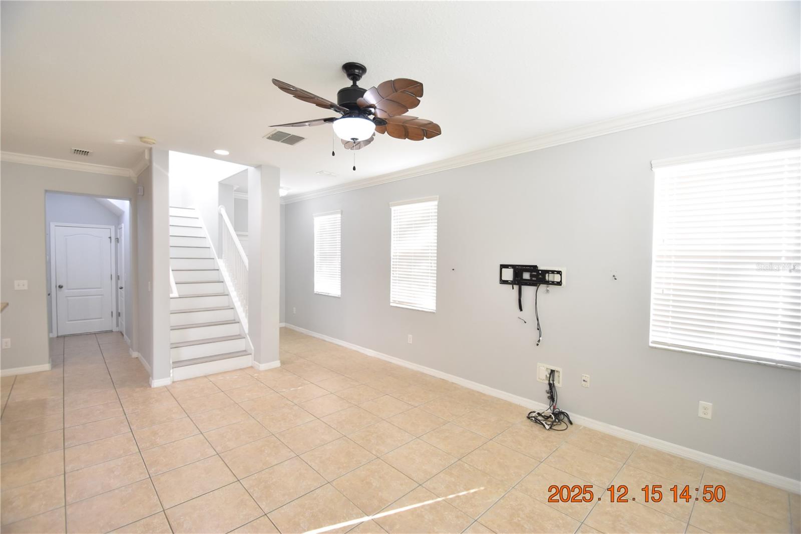 HAMMOCKS - Residential Lease