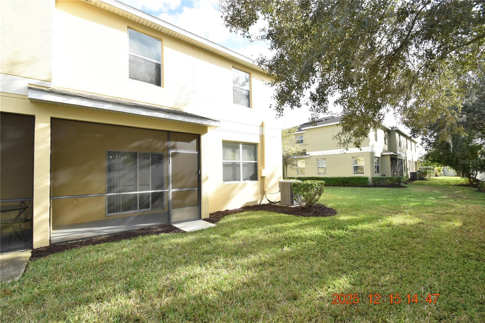 HAMMOCKS - Residential Lease