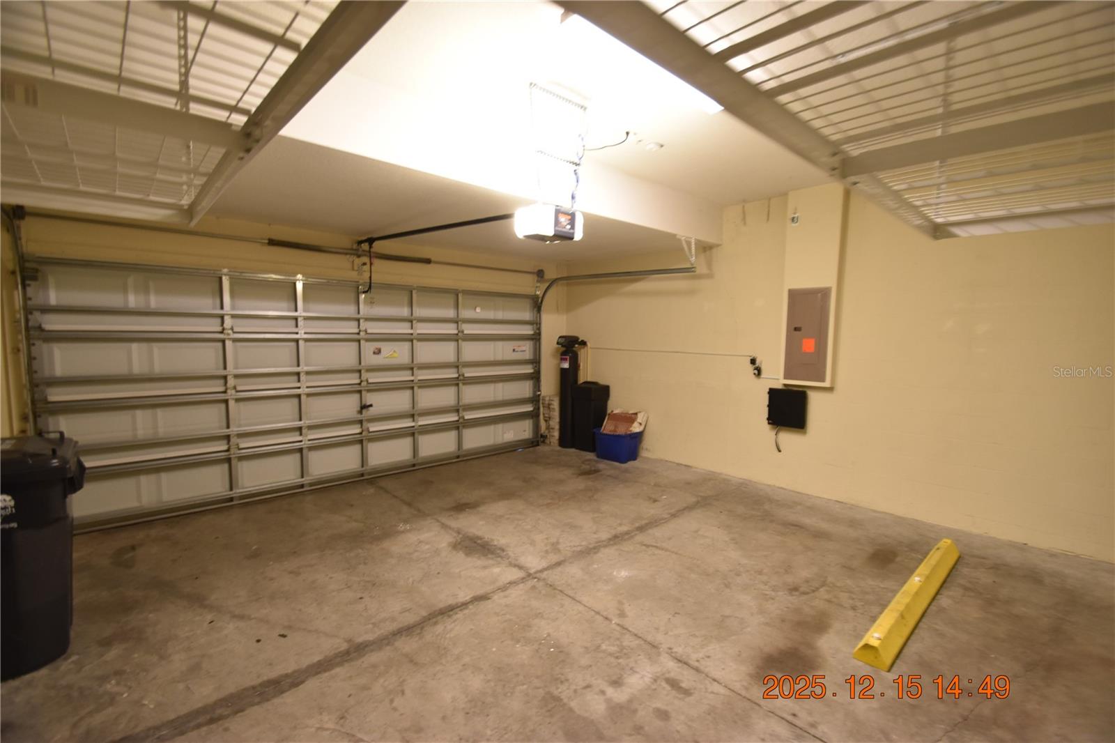 HAMMOCKS - Residential Lease