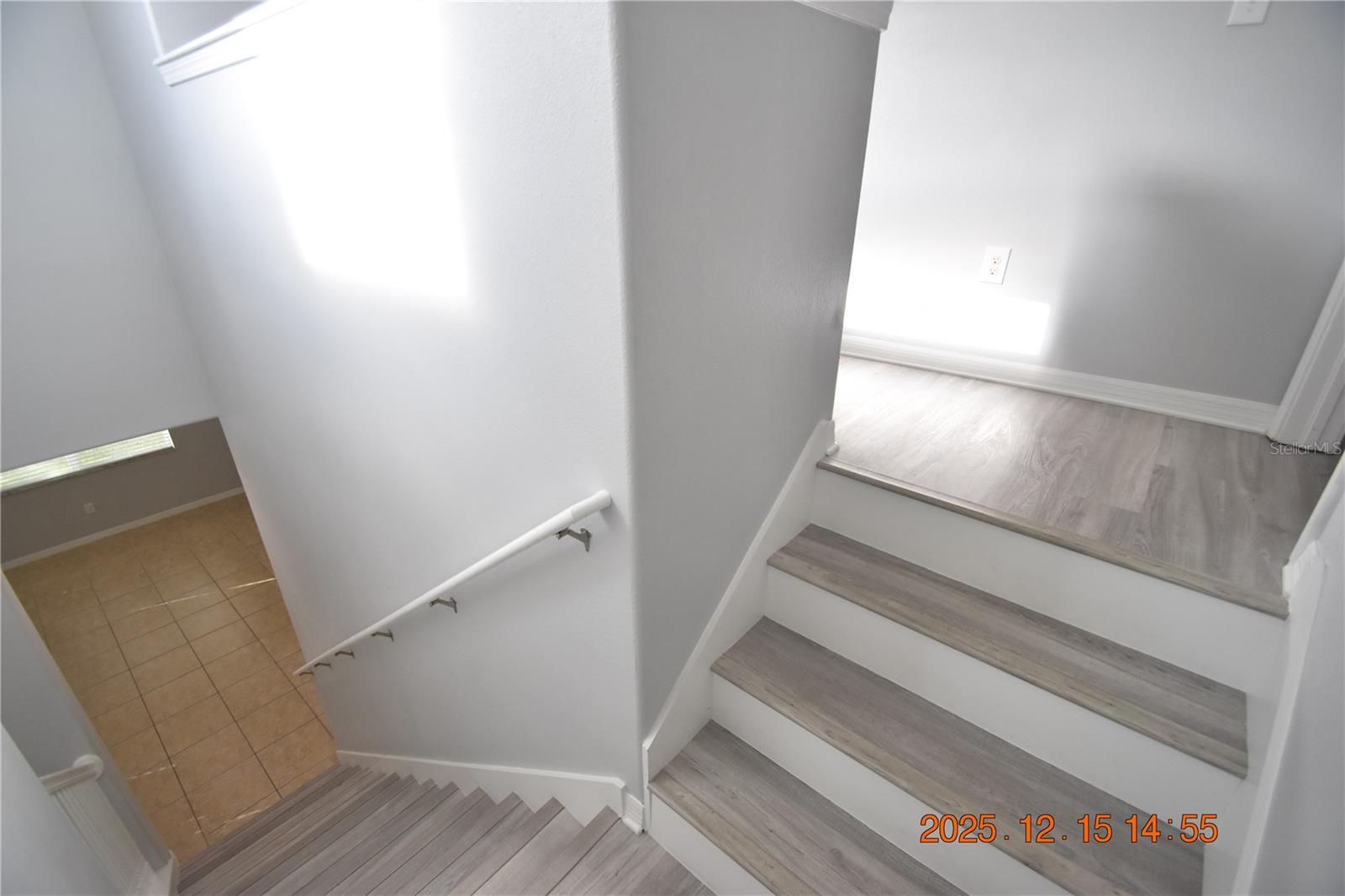 HAMMOCKS - Residential Lease