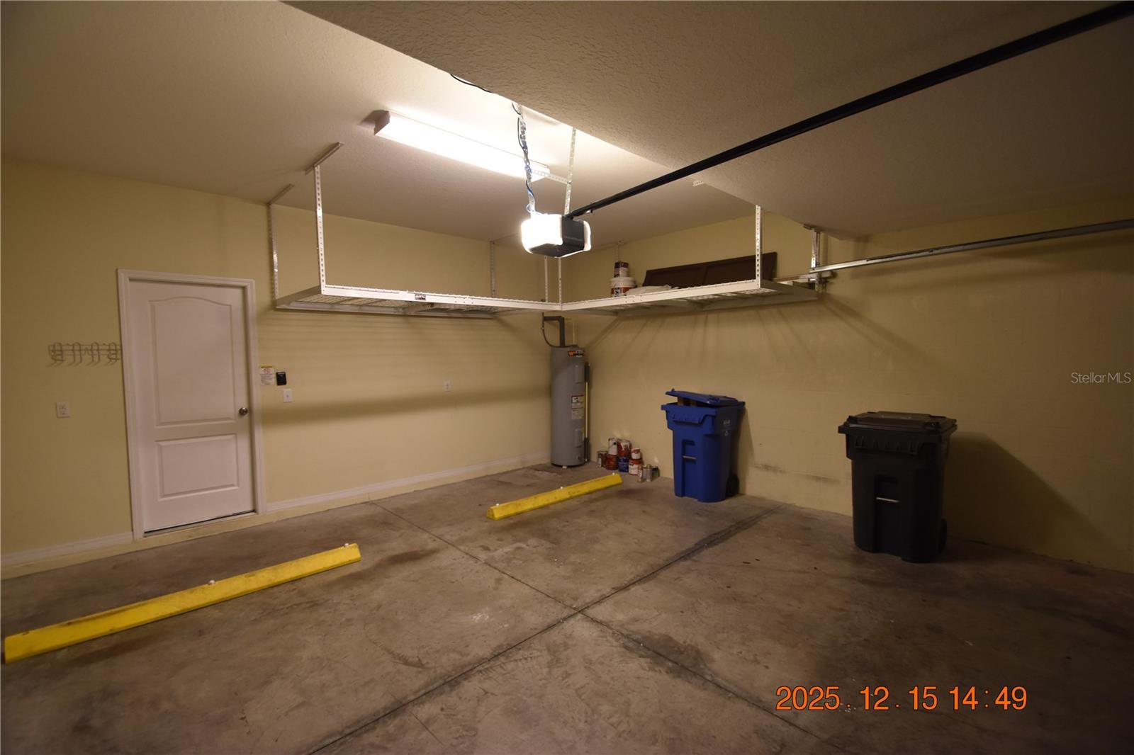 HAMMOCKS - Residential Lease