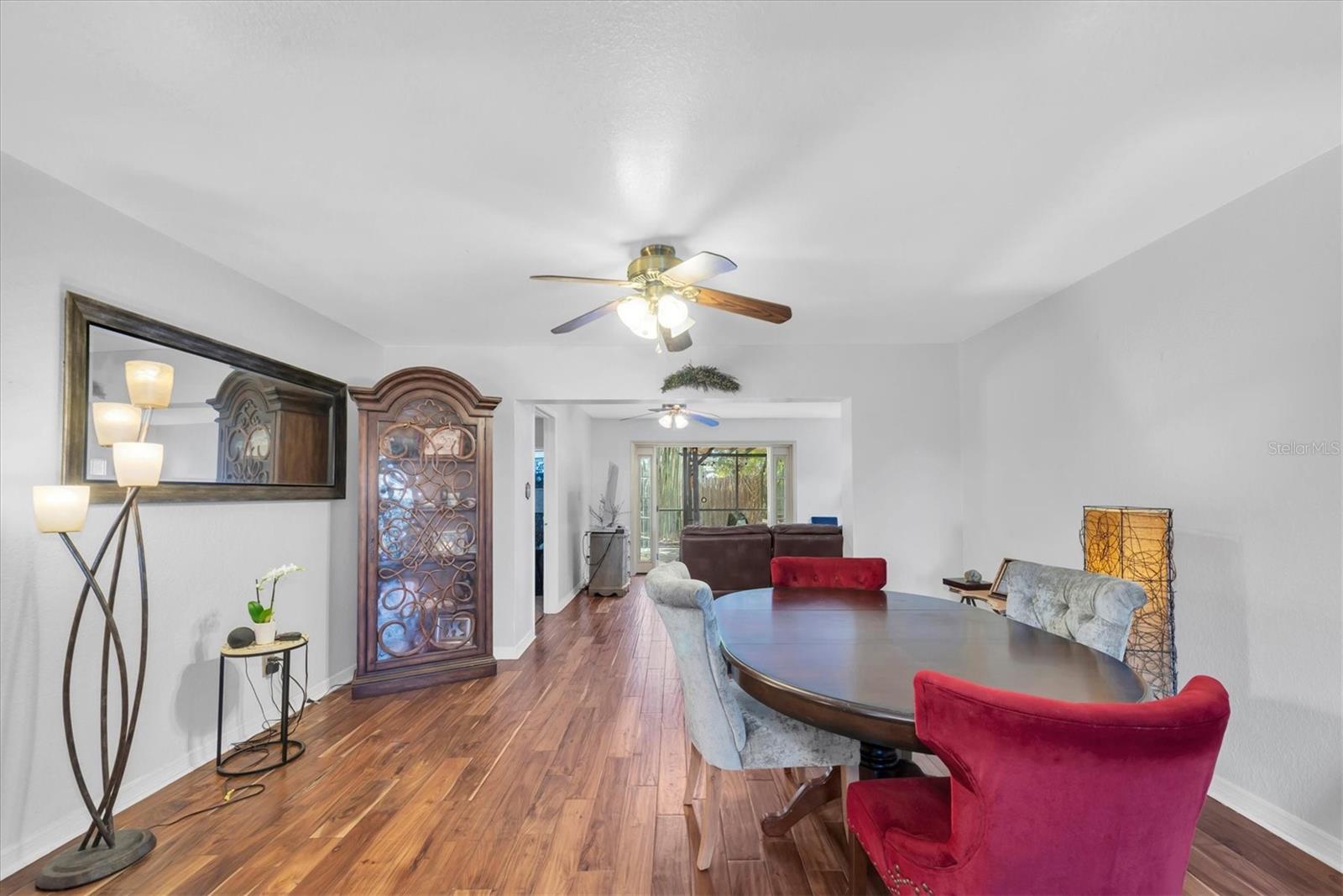 MEADOW LAWN 9TH ADD - Residential