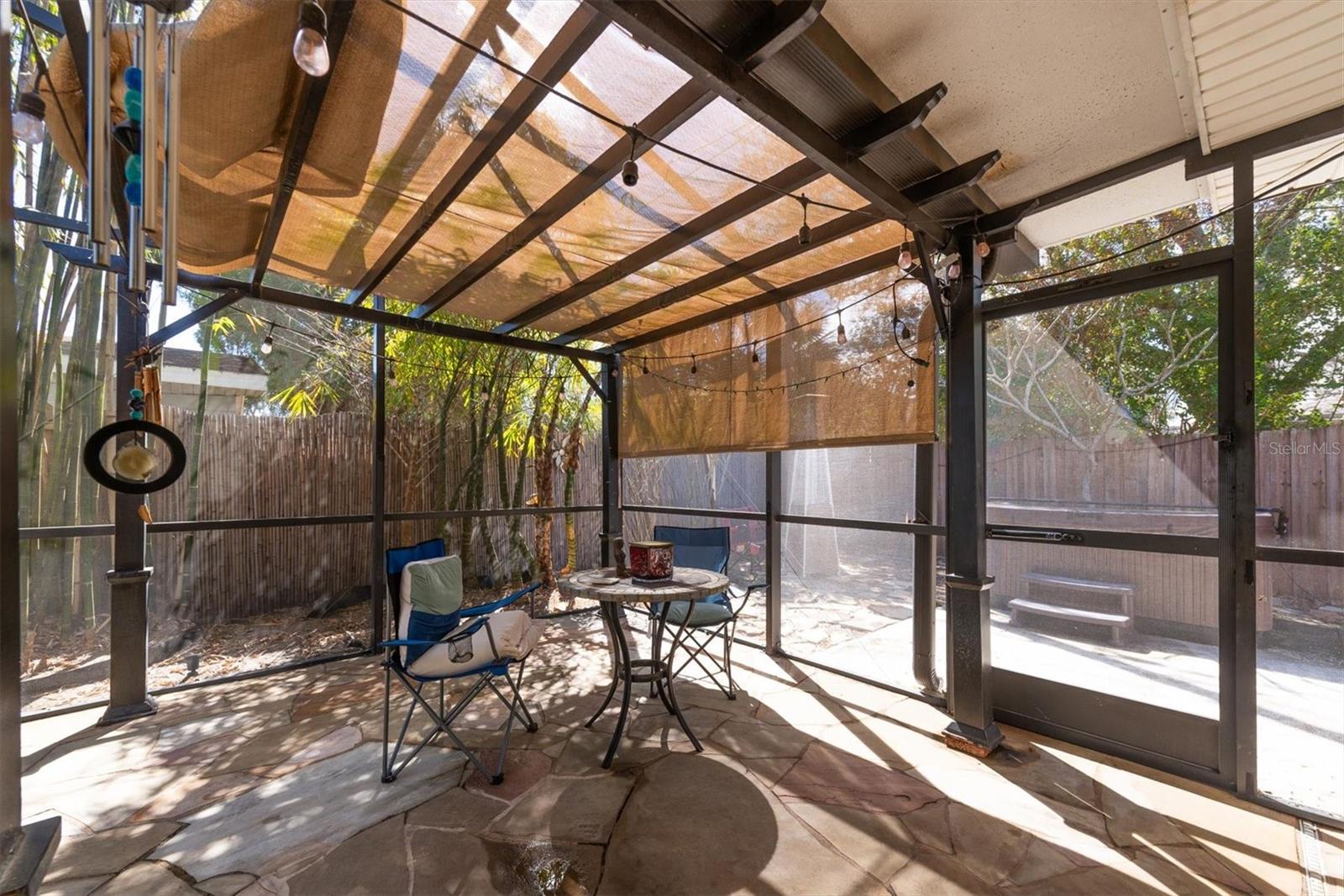 MEADOW LAWN 9TH ADD - Residential